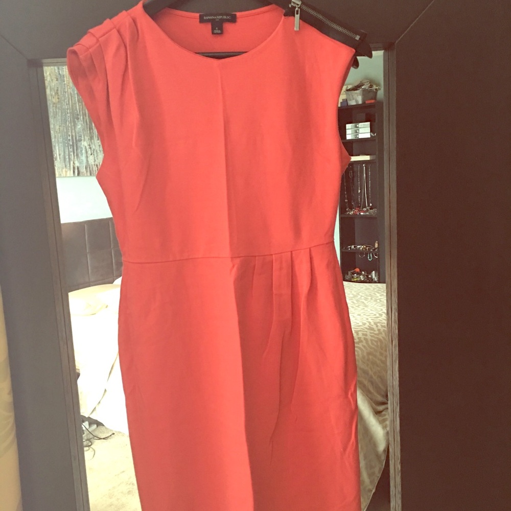 BANANA REPUBLIC DRESS